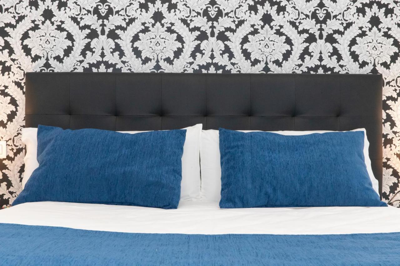 Hostal Boutique I Host You Madrid Extérieur photo