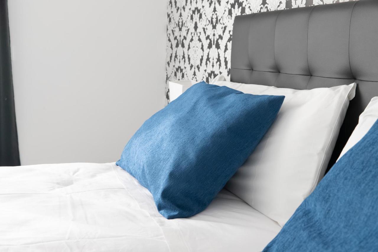 Hostal Boutique I Host You Madrid Extérieur photo
